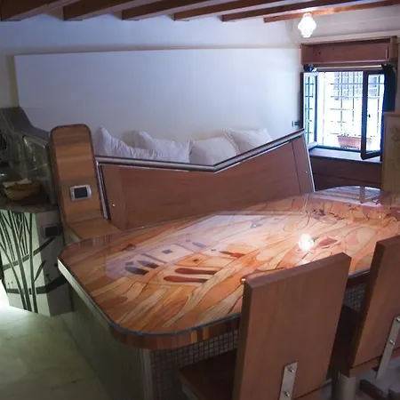 Casa Carlo Goldoni Apartment Venice